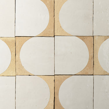 Baroque Arch 4x4 Pearl White Zellige Tile