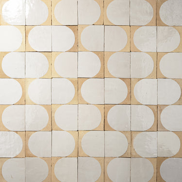 Baroque Arch 4x4 Pearl White Zellige Tile
