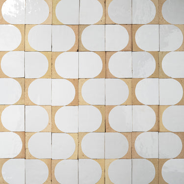 Baroque Arch 4x4 Himalayan Salt White Zellige Tile