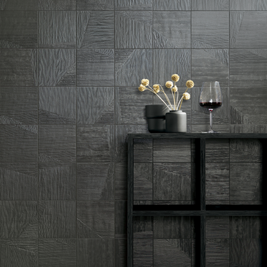 Stela Sable Black Porcelain Tile